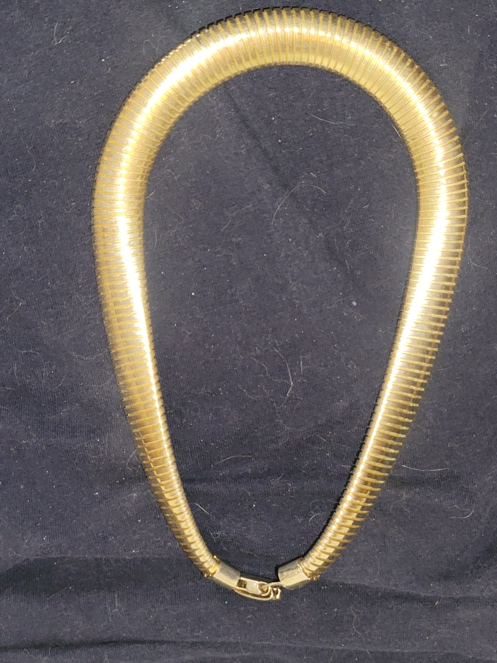 Vintage Gold Tone Herringbone Choker Necklace - Women Jewelry